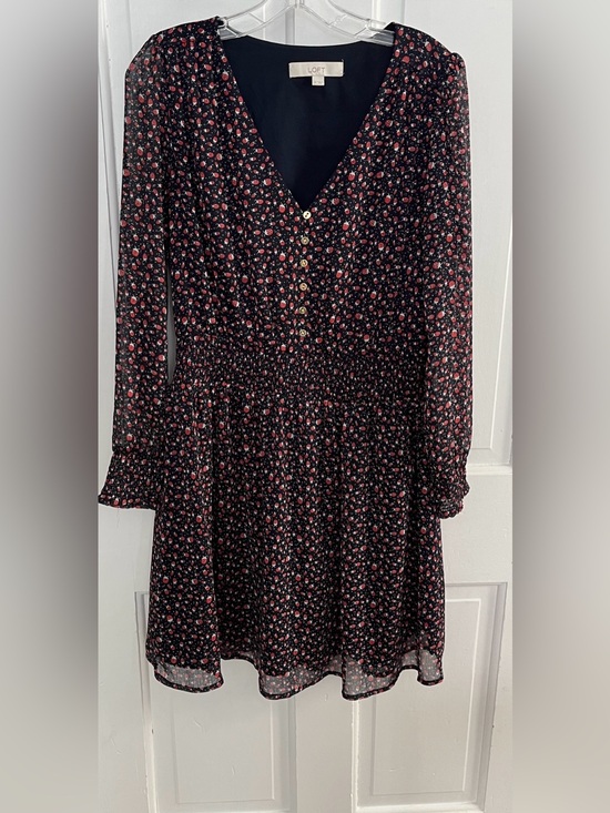 LOFT Dresses & Skirts - LOFT Ladybug print chiffon dress navy red long sleeves size M